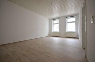 Wohnung mieten in Helene-Meier-Str., 06844 Innenstadt, geräumige 2-Raum-Wohnung mit EBK*1.OG*Tageslichtbad mit Wanne