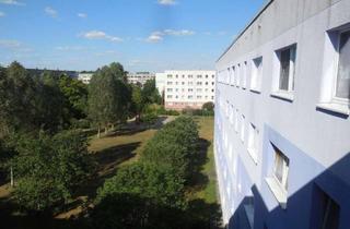 Wohnung mieten in Werner-Seelenbinder-Ring 58, 06849 Süd, 4 Zimmer suchen Familie