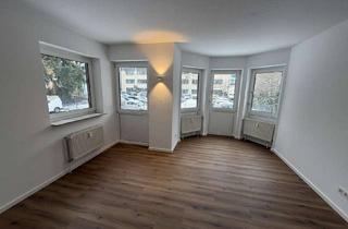 Wohnung mieten in 22453 Niendorf, Kernsanierte 2-Zimmer-Wohnung mit gr. Wohnküche, ideal f. 2er-WG oder Homeoffice, separates WC