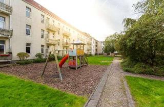 Wohnung mieten in Adolfstraße 26, 27576 Lehe, Mit Balkon! Kleine 3-Zimmer-Wohnung in Bremerhaven-Lehe mit Duschbad