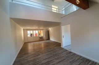 Wohnung mieten in Hauptstraße 31, 79761 Waldshut-Tiengen, In der Fußgängerzone. Renovierte 4,5 Zimmer-Wohnung (2x Balkon, Küche, Aufzug, TGstellplatz)