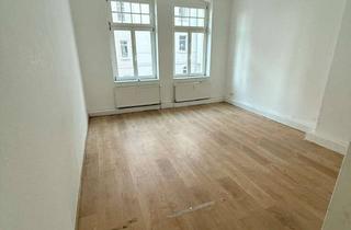 Wohnung mieten in Lerchenfeldstraße 23, 06110 Halle, 4-Zimmer Wohnung, Wohnküche, Wannenbad, extra Toilette