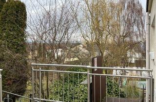 Wohnung mieten in Elisabethenstraße 16, 61118 Bad Vilbel, Helle 4-Zimmer-EG-Wohnung in zentraler, verkehrsgünstiger Lage in Bad Vilbel