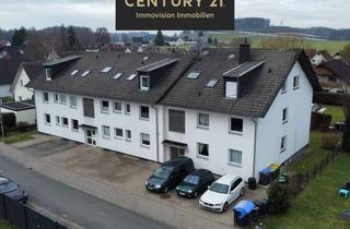 Haus kaufen in 32657 Lemgo, Substanzstarkes Renditeobjekt in Lemgo: Voll vermietetes 9-Parteien-Haus – Heizung 2024 erneuert