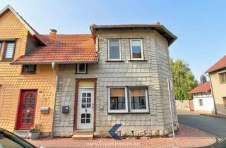 Haus kaufen in 99994 Schlotheim, Reihenendhaus mit Einliegerwohnung und Garage in Schlothheim!