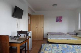 Immobilie mieten in Edigheimer Straße 100, 67069 Oppau, ***MONTEURUNTERKUNFT ! IDEAL FÜR 6-9 PERSONEN ***