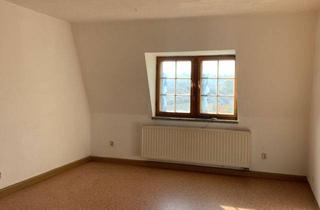 Wohnung mieten in Markt, 08626 Adorf, Zentrale 1-Zimmer-Wohnung direkt am Marktplatz