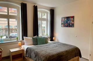 Wohnung kaufen in 14482 Babelsberg Nord, Vermietete 1-Zimmer-Altbauwohnung mit geräumiger Wohnküche in Parknähe – Potsdam-Babelsberg