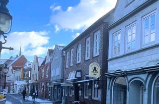 Wohnung mieten in Hindenburgstr. 28, 23843 Bad Oldesloe, Großzügiges Wohnen über zwei Ebenen in direkter Innenstadtlage