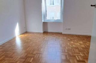 Wohnung mieten in 76534 Lichtental, Teilmöbliertes - Appartement mit Altbaucharme - sofort frei
