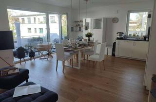 Wohnung mieten in Königsgraben 27, 87700 Memmingen, Neuwertige 3-Zimmer Luxuswohnung mit Balkon im 1. OG in Memmingen Innenstadt