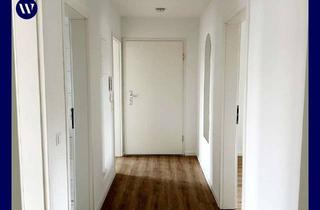 Wohnung mieten in Worblinger Straße 27, 78224 Singen, **Direkt einziehen** renovierte 3-Zimmer-Wohnung, Vinyl-Boden, helles Tageslichtbad, Essküche