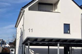 Wohnung mieten in Elser-Kirchstraße 11, 33106 Paderborn, Lichtdurchflutet & zentral: Neuwertige 3-Zimmer-Wohnung mit Balkon und Einbauküche in Paderborn/Else