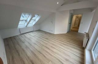 Wohnung mieten in 51375 Schlebusch, Erstbezug: Edle 3-Zimmer Dachgeschosswohnung in Leverkusen-Schlebusch