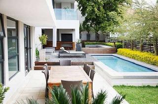 Villa kaufen in 41189 Wickrathberg, Exklusive Stadtvilla in - Individuell geplant, luxuriös gestaltet
