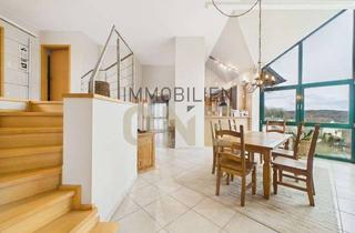 Haus kaufen in 93152 Nittendorf, Repräsentatives Architekten-Zweifamilienhaus in exklusiver Lage mit beeindruckendem Weitblick