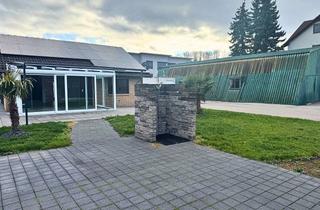 Büro zu mieten in 75334 Straubenhardt, Vielseitige Gewerbefläche mit Lagerhalle und zusätzlichem Wohn-/Bürohaus im Industriegebiet