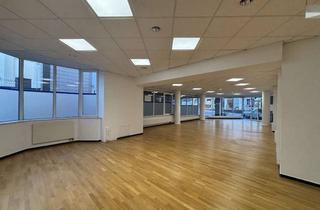 Büro zu mieten in 53604 Bad Honnef, Provisionsfrei - Attraktive Büro-/Praxisfläche mit großem Schaufenster