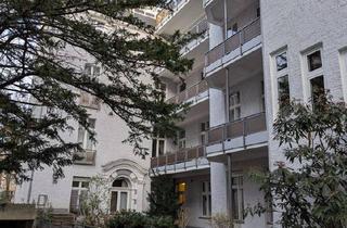 Wohnung kaufen in Caspar-Theyß-Straße, 14193 Berlin, Berlin - Grunewalds Altbaujuwel: 3,5-Zimmer-Wohnung mit Balkon