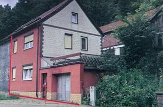 Einfamilienhaus kaufen in 99885 Ohrdruf, Ohrdruf - Einfamilienhaus Luisenthal - 3.Etage saniert Rest Sanierbedürftig