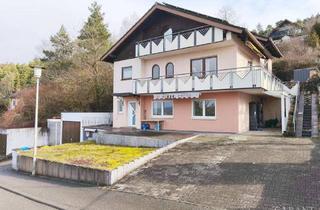 Einfamilienhaus kaufen in 72172 Sulz, Sulz am Neckar - Einfamilienhaus mit Einliegerwohnung und tollem Grundriss