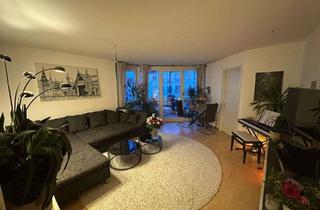 Wohnung kaufen in 61449 Steinbach, Top-Lage in Oberursel: Helle 3-Zimmer-Wohnung mit Balkonen