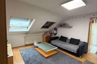 Wohnung kaufen in 70794 Filderstadt, CHARMANTE 2-Zimmer-DG-Wohnung mit Stellplatz in Filderstadt-Bernhausen - 143-26