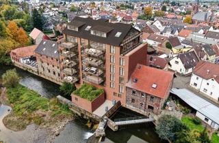 Wohnung kaufen in An Der Wasserburg 24, 63526 Erlensee, Großzügige 5-Zimmer-Maisonette, drei Balkone, direkte Lage an der Kinzig