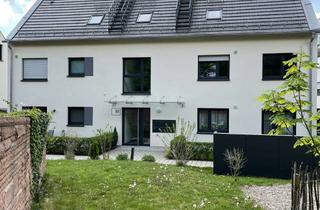 Wohnung kaufen in 70435 Zuffenhausen, Exklusive 4-Zimmer-Dachgeschoss-Maisonette Wohnung mit Südbalkon