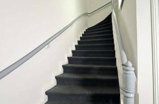 Wohnung kaufen in 28203 Fesenfeld, Luxuriöse 2,5-Zimmer-ETW , top saniert, 1. OG Altbau mit Balkon, Stuck und hohen Decken im Fesenfeld