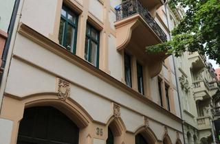 Wohnung mieten in Zähringerallee 35, 75175 Pforzheim, Stilvolle 3- Zimmer Altbauwohnung mit Dachterrasse & Einbauküche (WG geeignet)