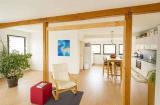 Wohnung mieten in Rosengarten Strasse, 63755 Alzenau, Großzügige 4,5-Zimmer-Wohnung mit Kamin, Loggia und Gartenanteil in Alzenau