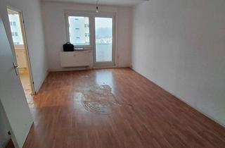 Wohnung mieten in Neue Platekaer Str, 04552 Borna, Helle 3-Zimmer-Wohnung in Borna mit Balkon