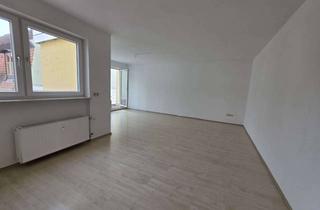 Wohnung mieten in 87700 Memmingen, 3 WG-Zimmer in heller 4-Zimmer Wohnung mit Balkon in Memmingen Innenstadt