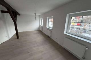 Wohnung mieten in Schneiderstraße 21, 16225 Eberswalde, Schöne 3-Raum Dachgeschosswohnung mit zwei Keller und einem Stellplätzen im Herzen von Eberswalde