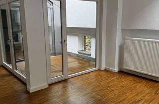 Wohnung mieten in Graf-Von-Schwerin-Straße, 14469 Nauener Vorstadt, Exklusive 2-Zi.-Wohnung mit innenliegender Terrasse in Pfingstbergnähe