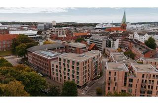 Wohnung mieten in Alte Feuerwache 10, 24103 Altstadt, Studenten Azubi Wohnung möbliert 1,5 Zi 24m² am Wasser modern in Kiel City