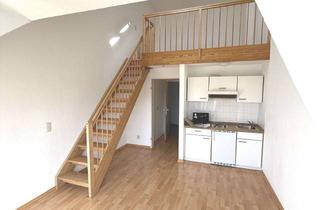 Wohnung mieten in #195 Nußbaumkoppel, 24119 Kronshagen, helle Maisonette 2-Zimmer Wohnung mit Balkon 29m² Dachgeschoß Kiel Kronshagen Nähe CAU Universität