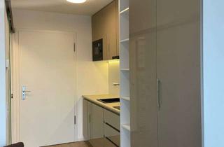 Wohnung mieten in Oberschelder Weg 27, 60439 Heddernheim, For Students & Azubis - furnished Apartment, Gym, Co-Working Spaces