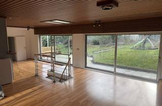 Wohnung mieten in Wernerstr. 30, 42653 Solingen-Mitte, 1-Zimmer Wohnung mit Balkon im 1. OG in Solingen-Mitte