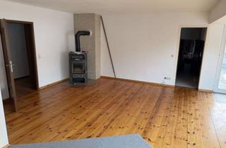 WG-Zimmer mieten in 02828 Ober-Neundorf, Zwei schöne WG Zimmer in 3er WG frei