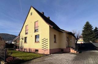 Einfamilienhaus kaufen in 63897 Miltenberg, Hell, großzügig, familienfreundlich: Einfamilienhaus mit großem Garten und zwei Garagen