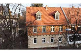 Haus kaufen in 06493 Ballenstedt, Historisches Juwel sucht Visionäre: Stadthaus mit Seele,Wintergarten & Parkgrundstück