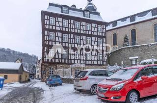Haus kaufen in 98743 Gräfenthal, Charmantes denkmalgeschütztes Wohn- und Geschäftshaus mit vielseitigem Nutzungspotenzial in Gräfenth
