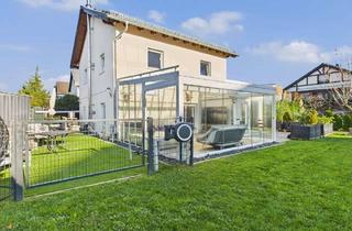 Einfamilienhaus kaufen in 65366 Geisenheim, Neuwertiges, energieeffizientes Einfamilienhaus mit Wintergarten und 801 qm großem Grundstück