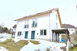 Doppelhaushälfte kaufen in 36396 Steinau, Seidenroth: Neubau Doppelhaushälfte mit attraktivem Grundriss in Feldrandlage