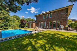 Villa kaufen in 22145 Rahlstedt, Architektur trifft Effizienz - Jette-Joop-Villa in Bestlage