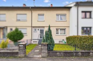 Reihenhaus kaufen in 76646 Bruchsal, Charmantes Reihenhaus mit viel Potential