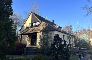 Einfamilienhaus kaufen in 04509 Delitzsch, Viel Platz für Familie – freistehendes Einfamilienhaus mit Terrasse, Garage und schönem Garten!