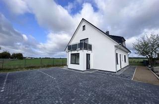 Haus mieten in 18182 Mandelshagen, hochwertiger Neubau 2023! KfW-40-Standard! Mehrgenerationswohnen über 3 Etagen mit Einliegerwohnung